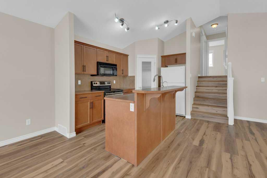 Picture for 95 Cranberry Place SE