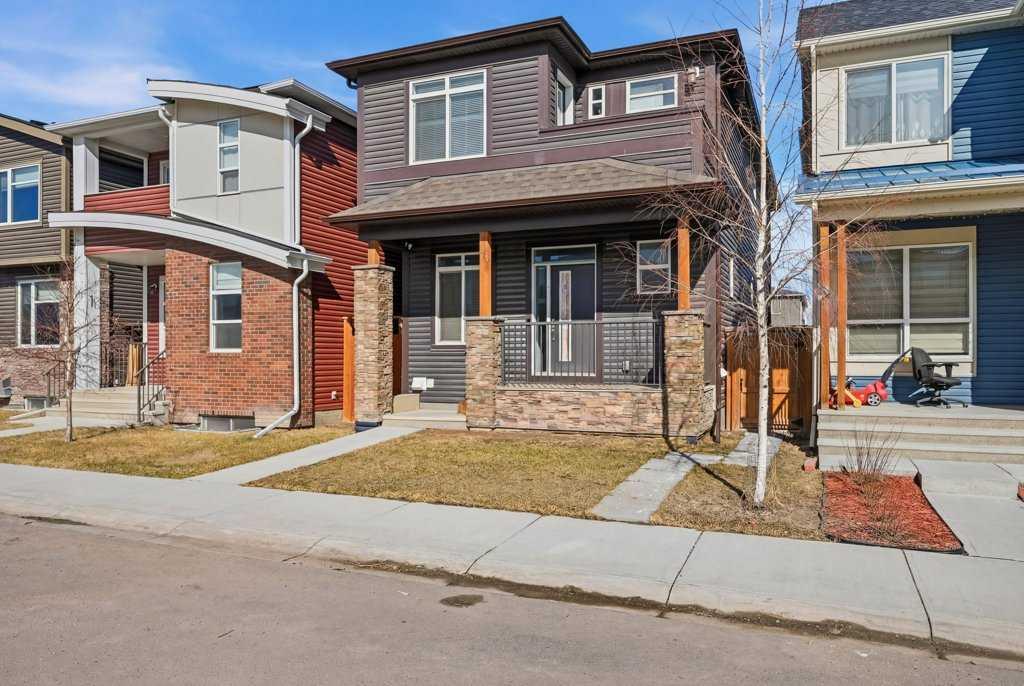 Picture for 75 Howse Crescent NE