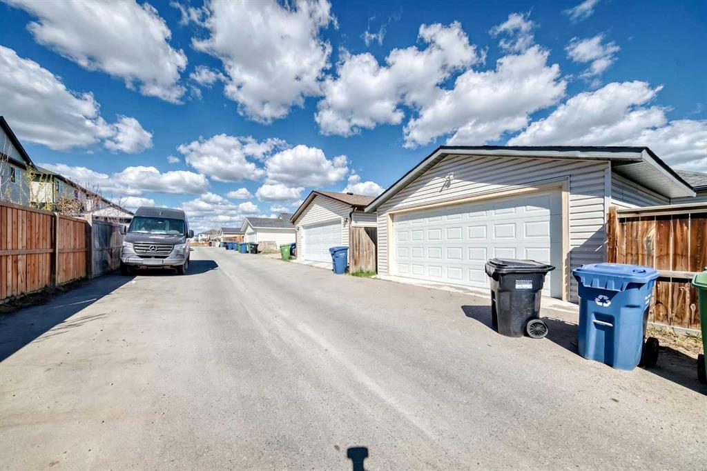 Picture for 231 Saddlebrook Way NE