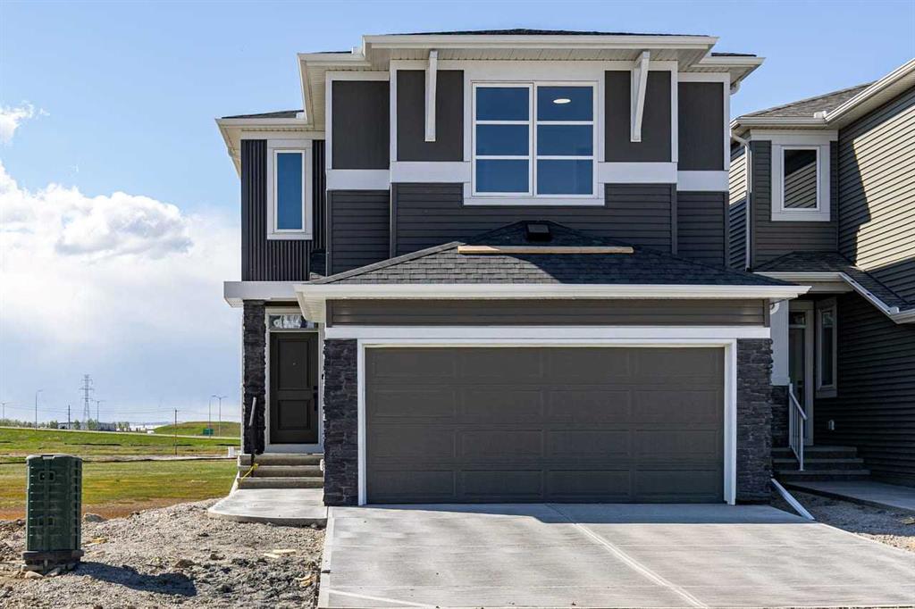 Picture for 127 Corner Glen Grove NE