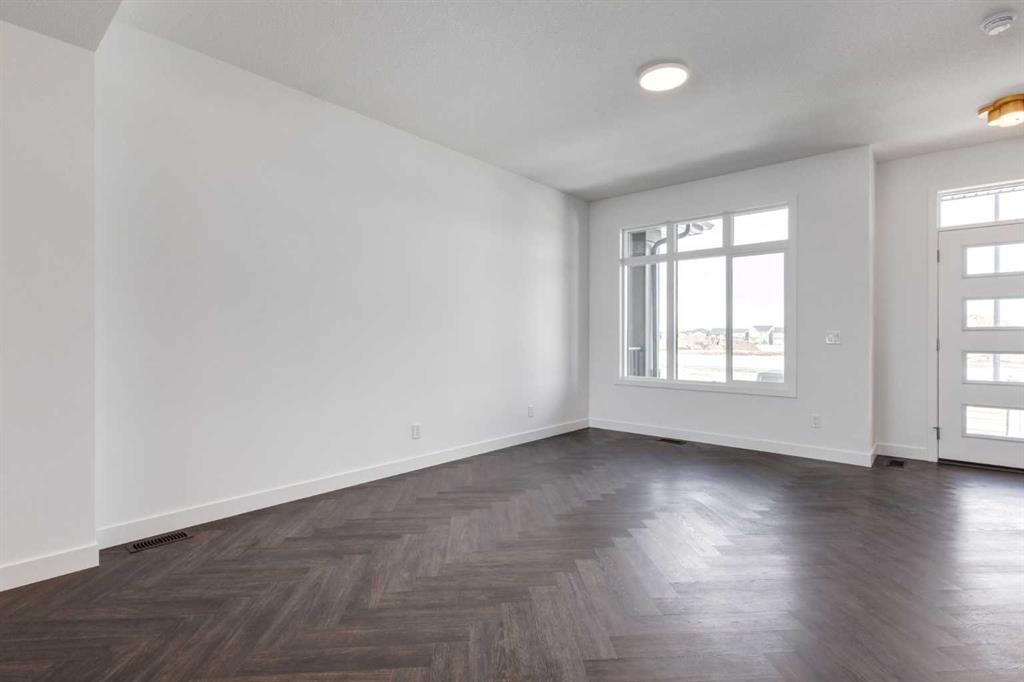 Picture for 282 Heartwood Parade SE