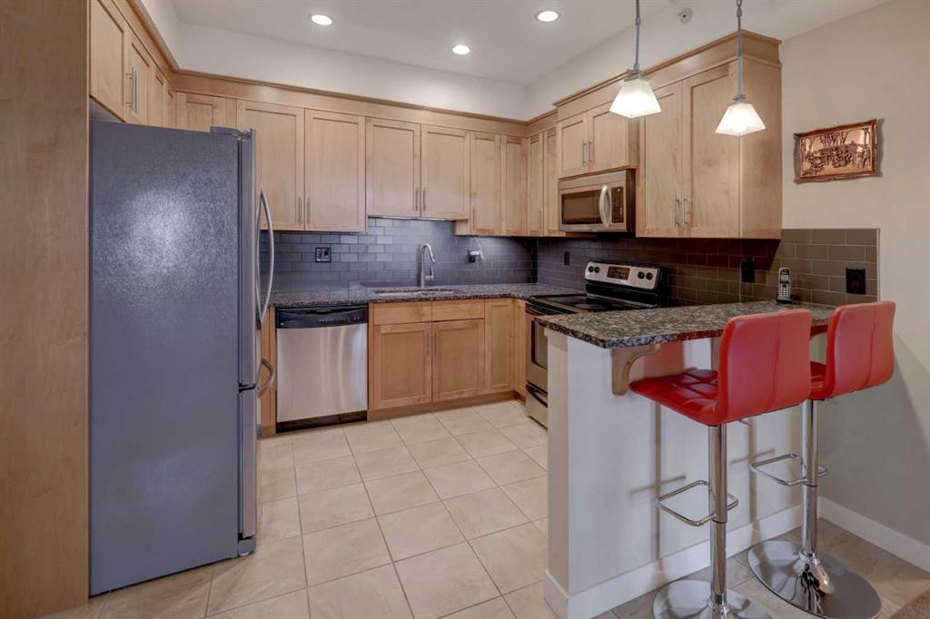 Picture for 301, 1005B Westmount Drive 