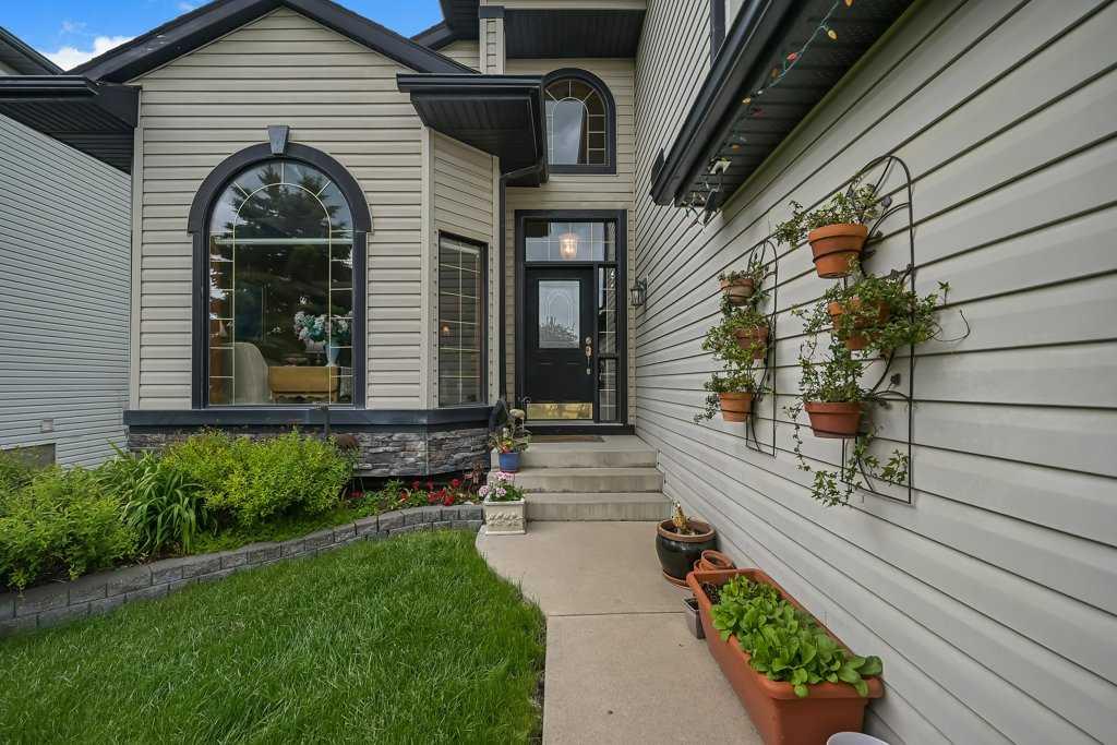 Picture for 158 Valley Glen Heights NW