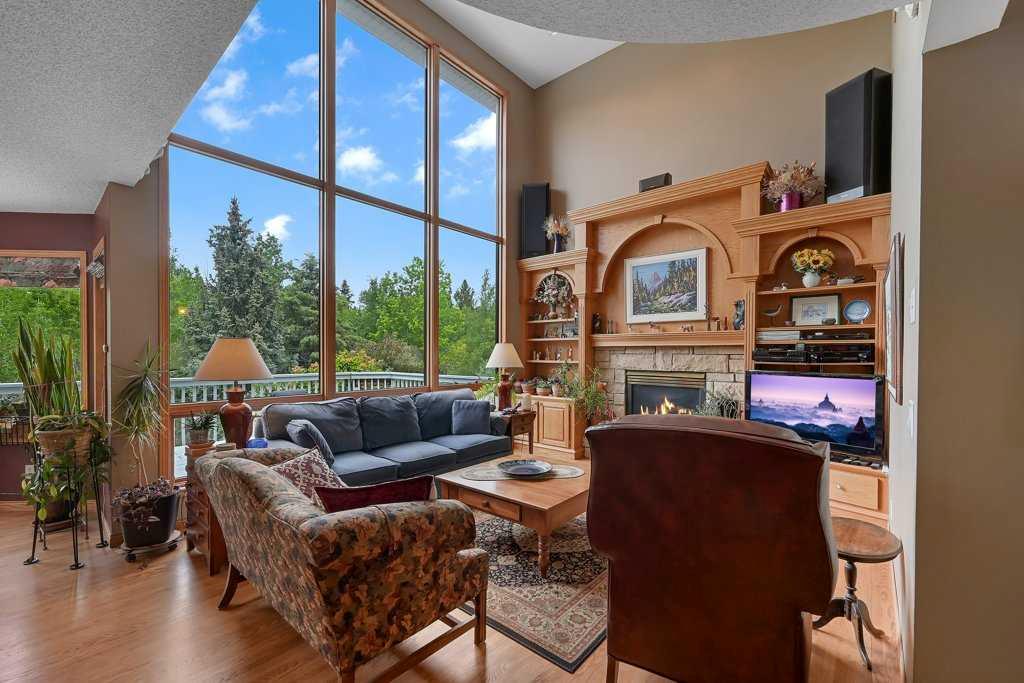 Picture for 158 Valley Glen Heights NW