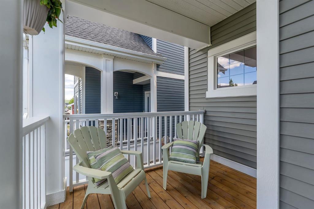 Picture for 27 River Heights Crescent 