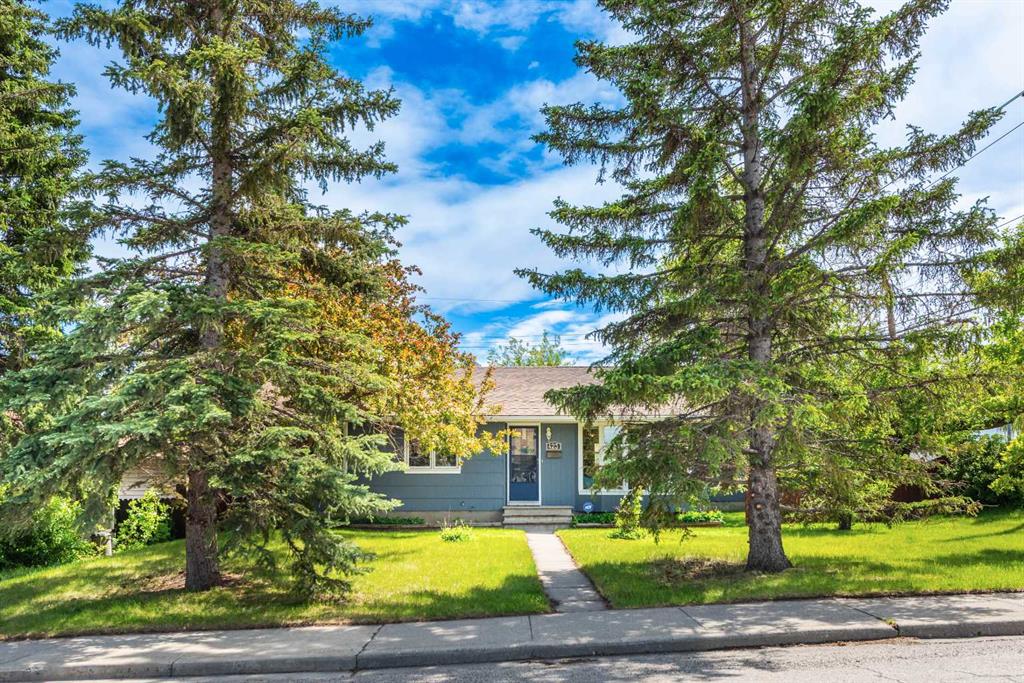 Picture for 423 Spyhill Road NW