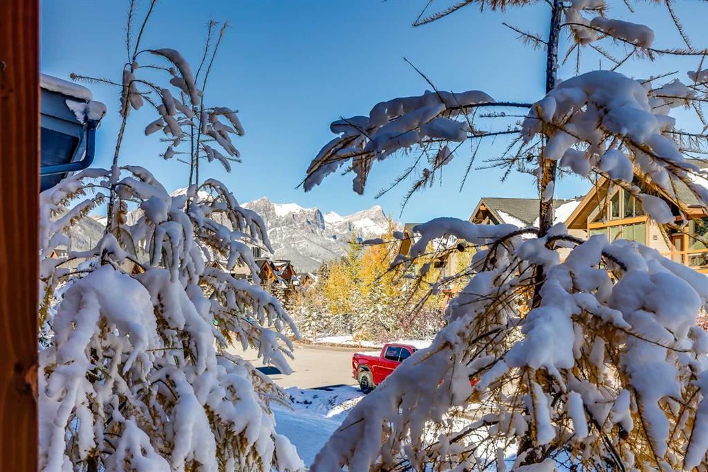 Picture for 104A, 1101 Three Sisters Parkway  https://www.cirrealty.ca/reb/creb/42/A2265242_10.jpg