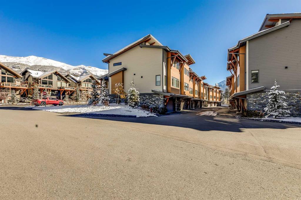Picture for 104A, 1101 Three Sisters Parkway  https://www.cirrealty.ca/reb/creb/42/A2265242_32.jpg