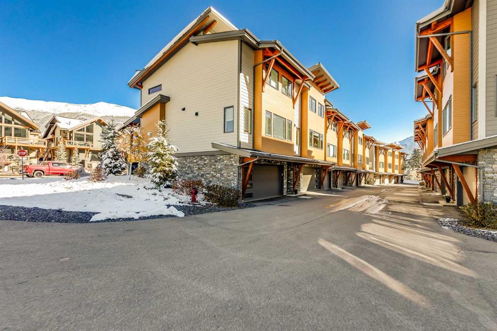 Picture for 104A, 1101 Three Sisters Parkway  https://www.cirrealty.ca/reb/creb/42/A2265242_33.jpg