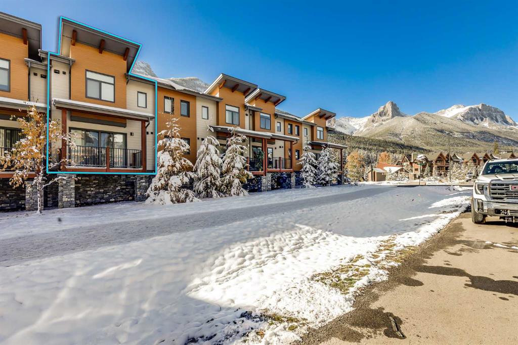 Picture for 104A, 1101 Three Sisters Parkway  https://www.cirrealty.ca/reb/creb/42/A2265242_34.jpg