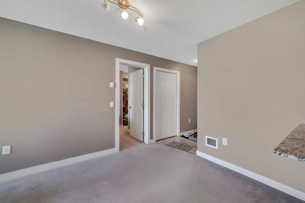Picture for 4206, 4641 128 Avenue NE https://www.cirrealty.ca/reb/creb/42/A2266942_16.jpg
