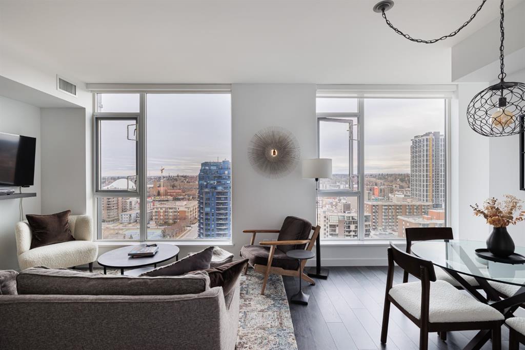 Picture for 1608, 310 12 Avenue SW