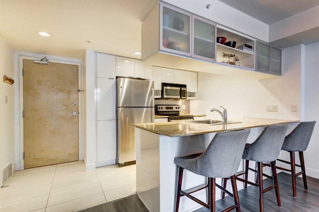 Picture for 405, 1110 11 Street SW