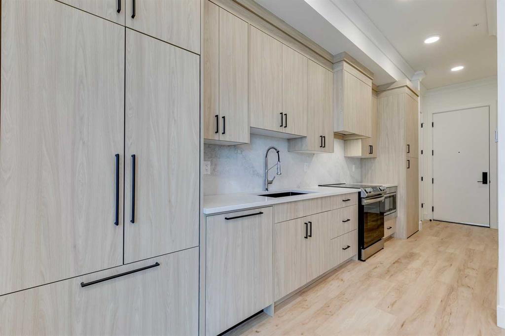 Picture for 101, 370 Dieppe Drive SW