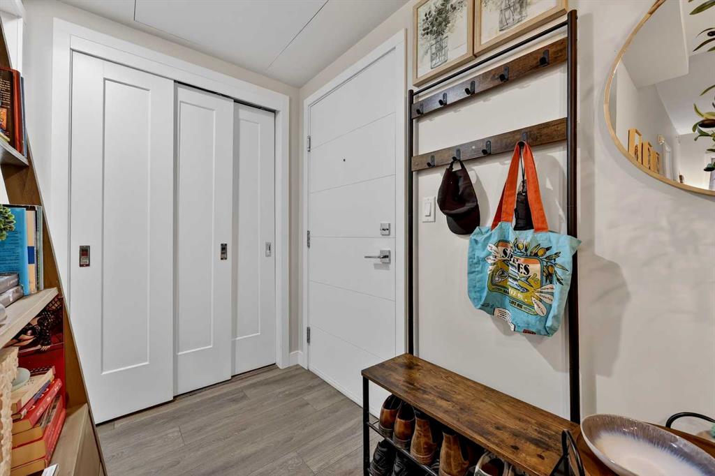 Picture for 111, 3375 15 Street SW