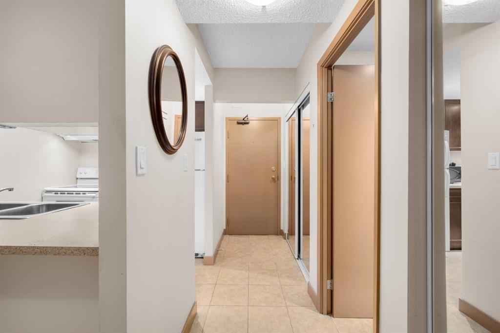 Picture for 160, 310 8 Street SW