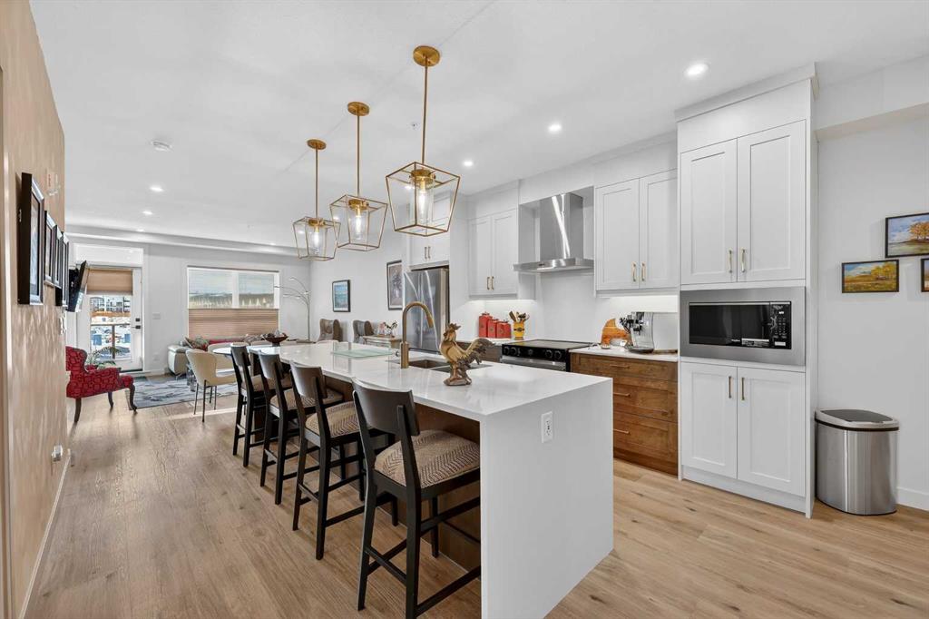 Picture for 7306, 1802 Mahogany Boulevard SE