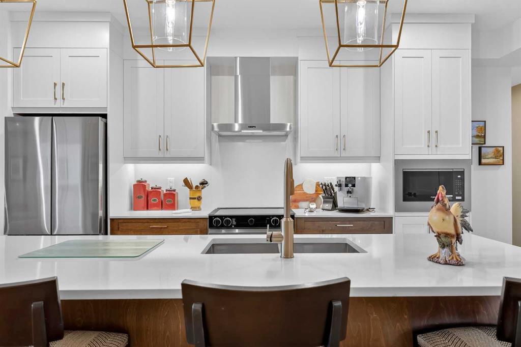 Picture for 7306, 1802 Mahogany Boulevard SE