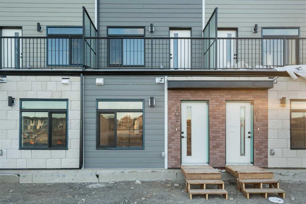 Picture for 202, 156 Park Street 