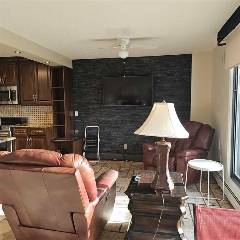 Picture for 410, 521 57 Avenue SW