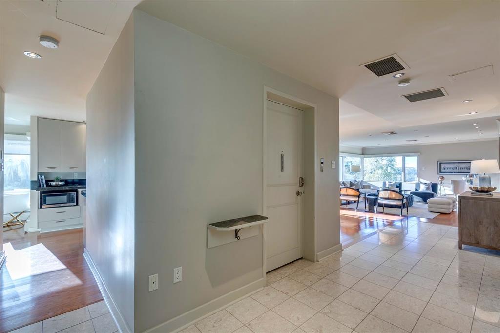 Picture for 3N, 222 Eagle Ridge Drive SW