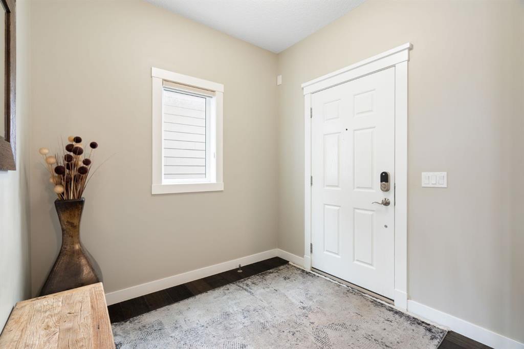 Picture for 52 Elgin Estates View SE