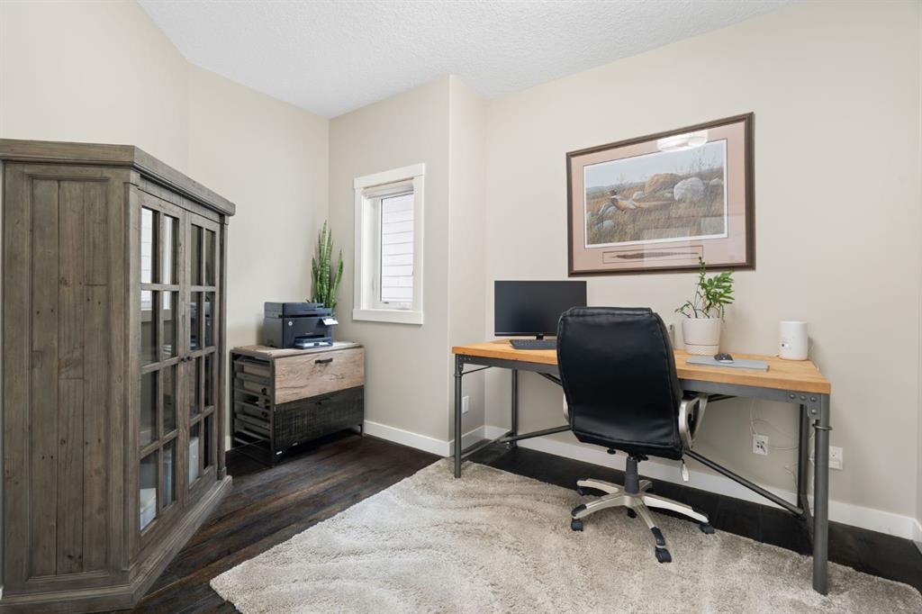 Picture for 52 Elgin Estates View SE