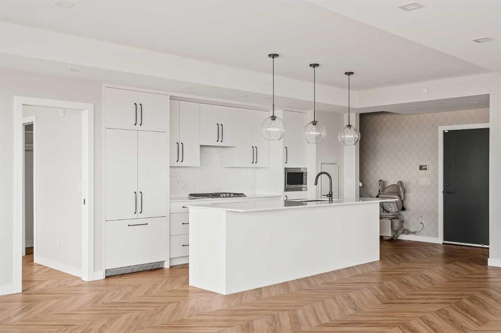 Picture for 717, 8505 Broadcast Avenue SW