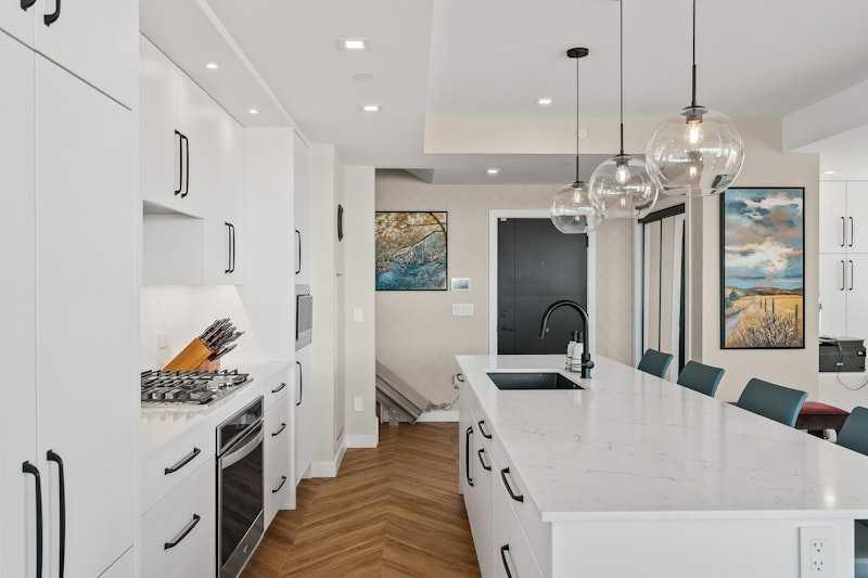 Picture for 717, 8505 Broadcast Avenue SW