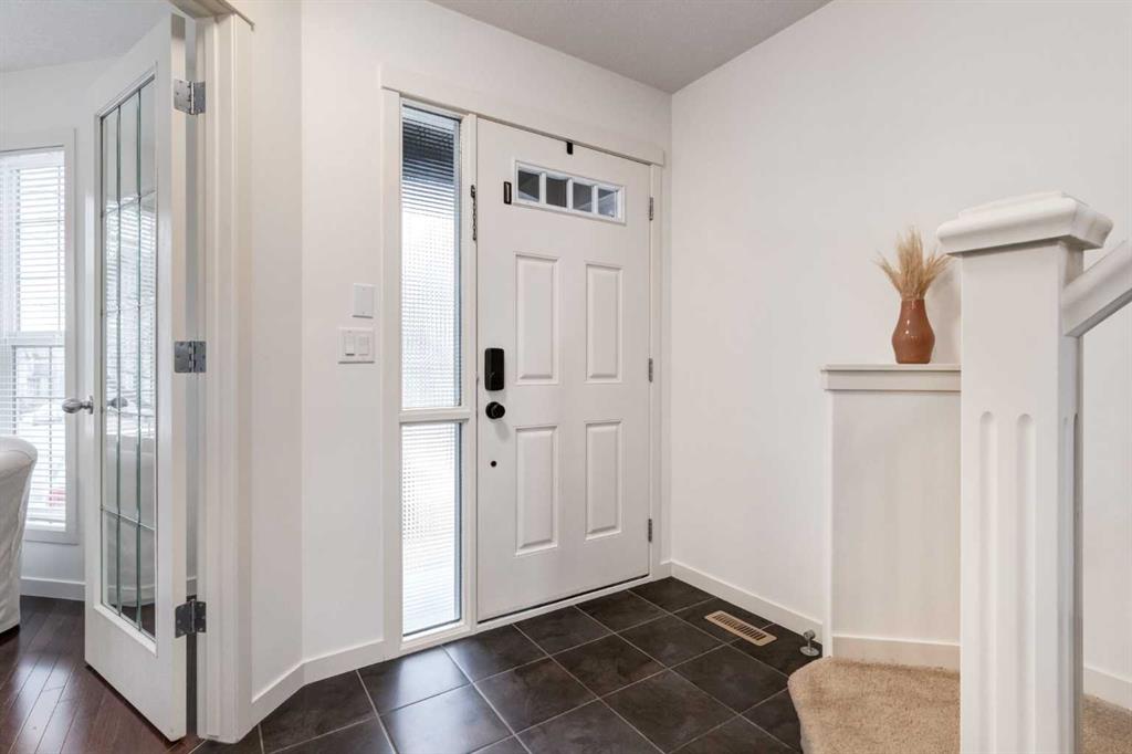 Picture for 5 Cranford Place SE