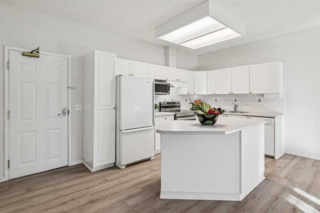 Picture for 112, 2850 51 Street SW