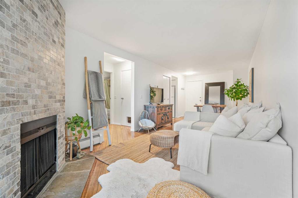 Picture for 207, 2218 30 Street SW