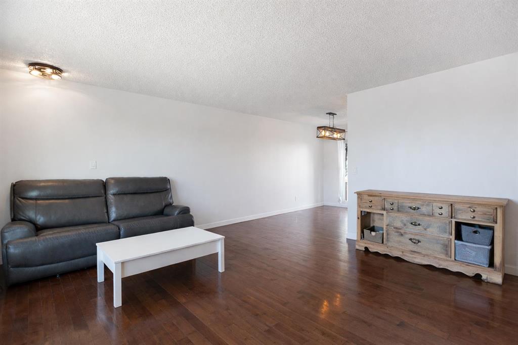 Picture for 84 Big Springs Hill SE