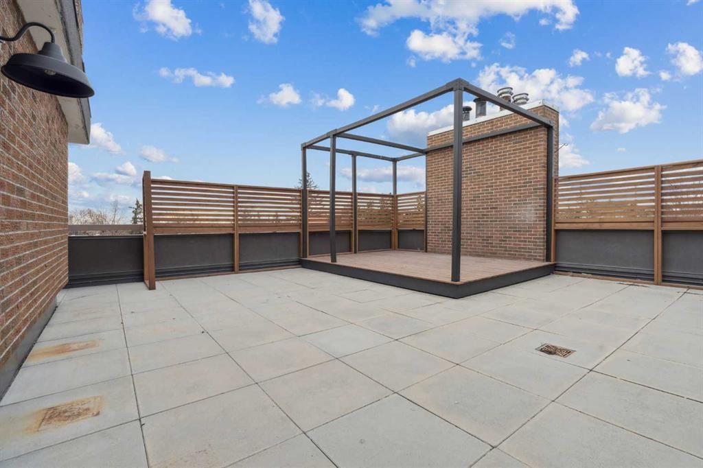 Picture for 505, 511 56 Avenue SW