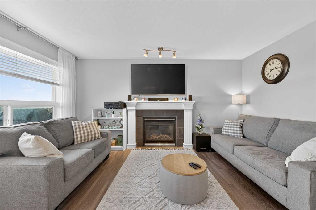 Picture for 201 Saddlecrest Way NE