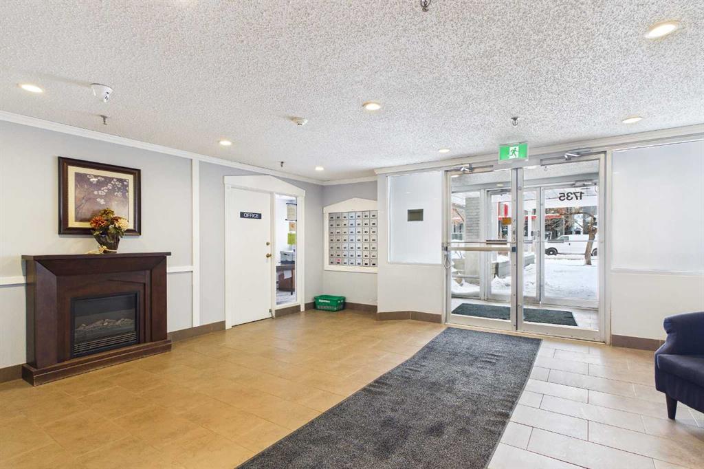 Picture for 313, 1735 11 Avenue SW