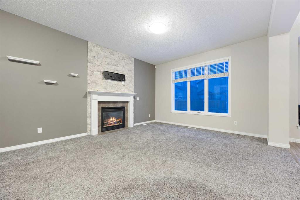 Picture for 1120 Windhaven Close SW