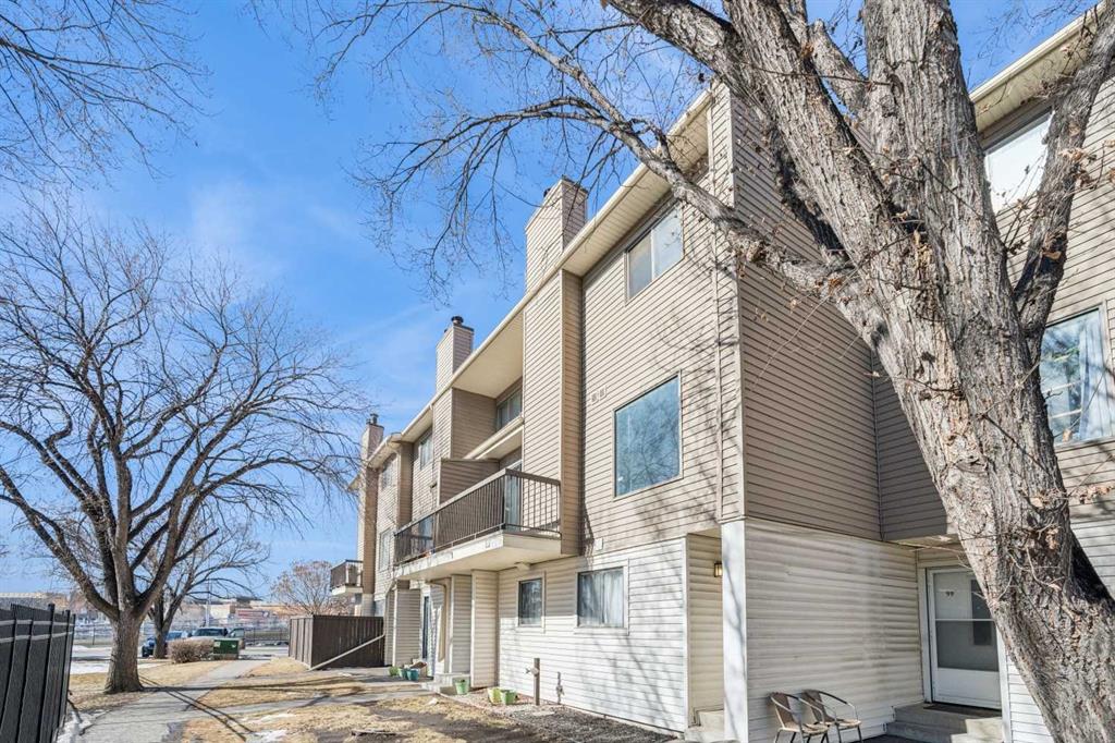 Picture for 98, 2519 38 Street NE