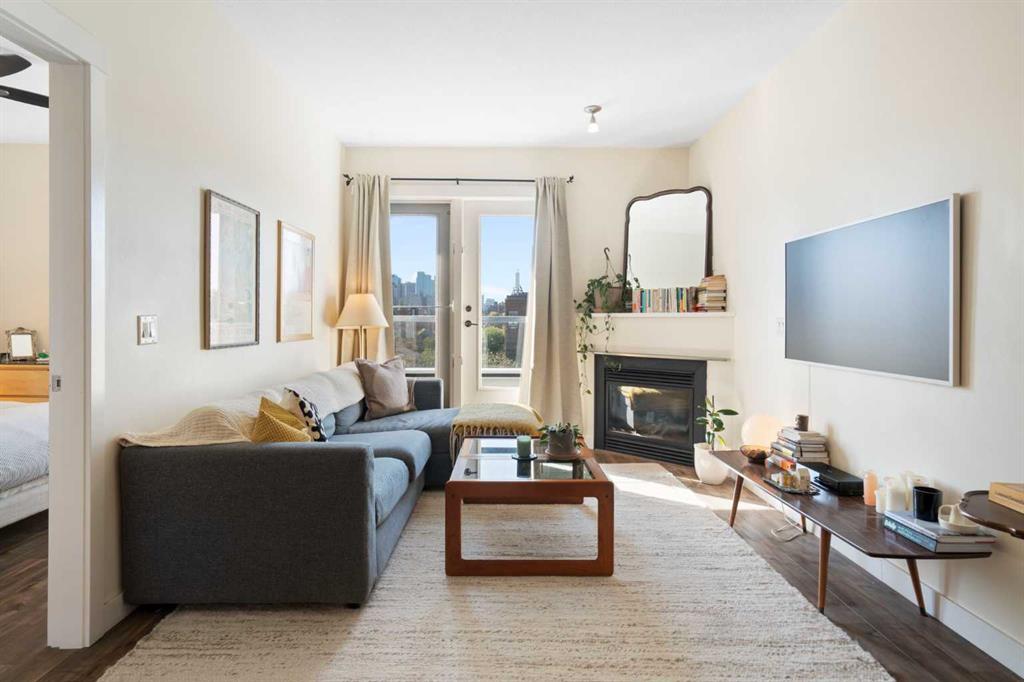 Picture for 406, 830 Centre Avenue NE