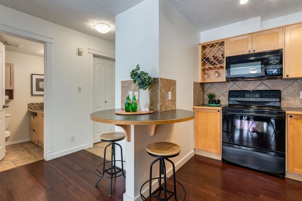 Picture for 105, 308 24 Avenue SW