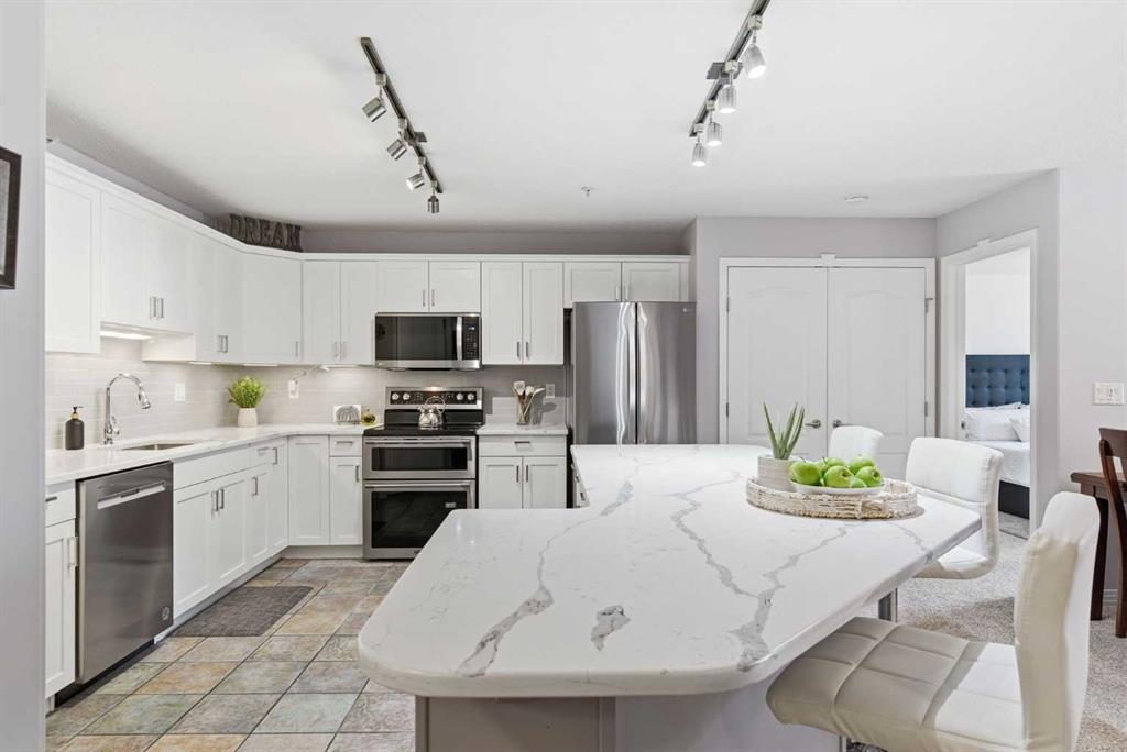 Picture for 2201, 303 Arbour Crest Drive NW