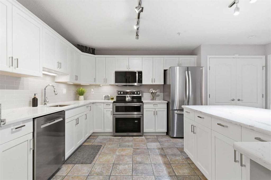 Picture for 2201, 303 Arbour Crest Drive NW