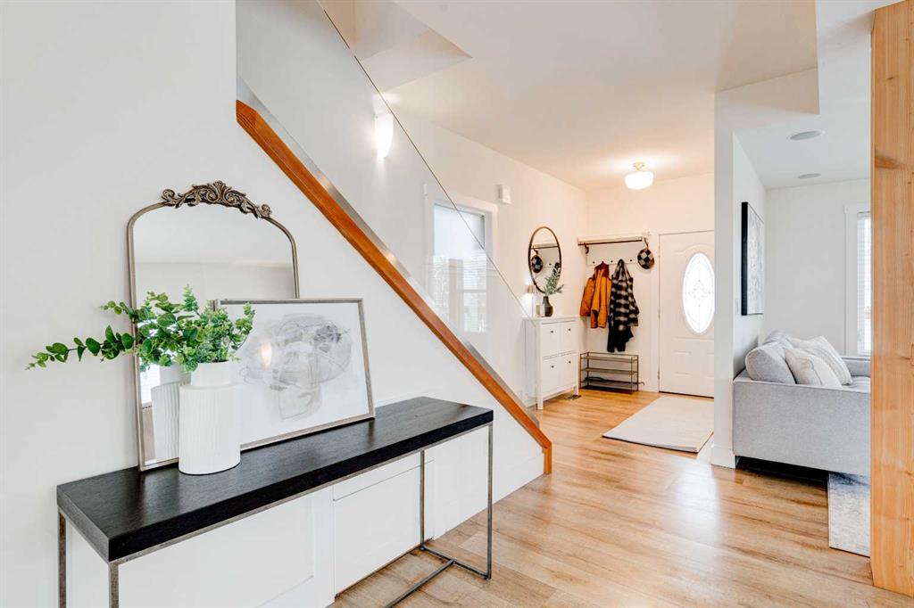 Picture for 2112 Cliff Street SW