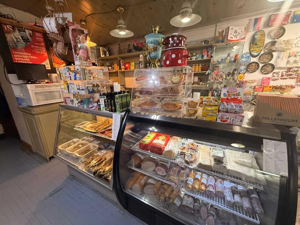 Picture for 523 Woodpark Boulevard SW