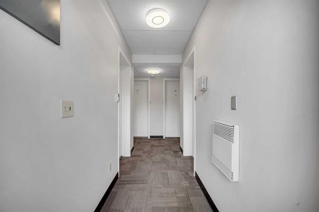 Picture for 61, 175 Manora Place NE