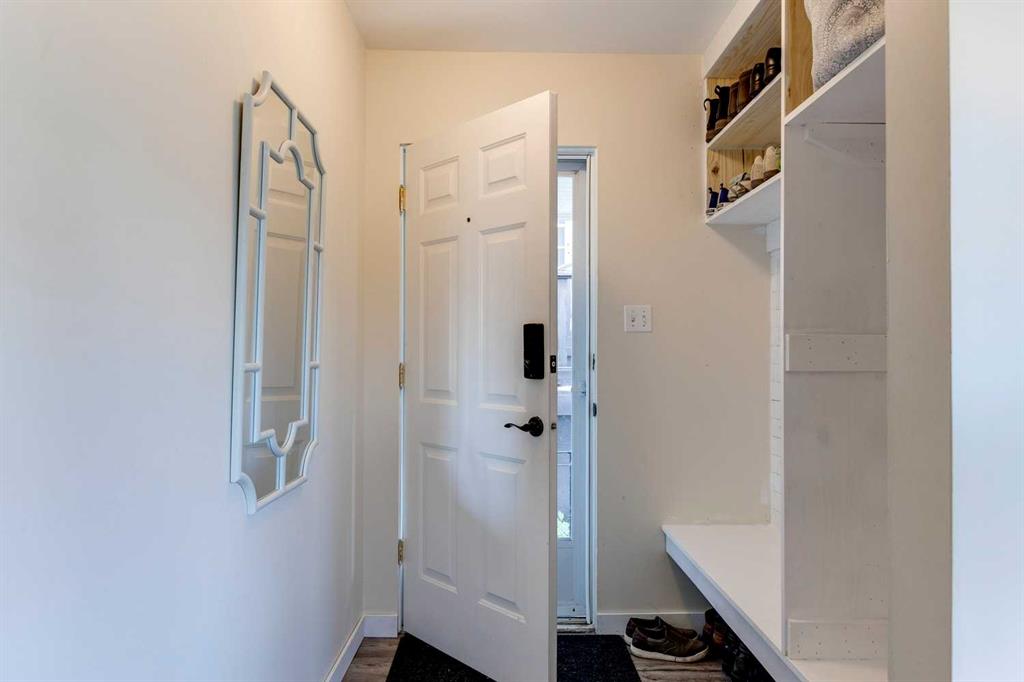 Picture for 1333 Rosehill Drive NW