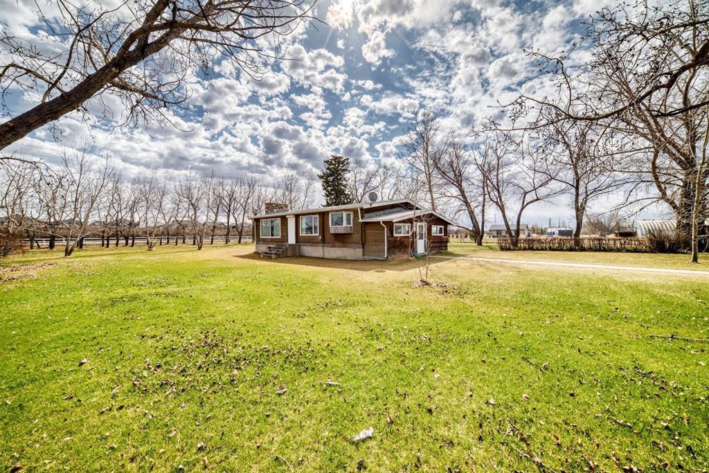 Picture for 243195 PARADISE Road 