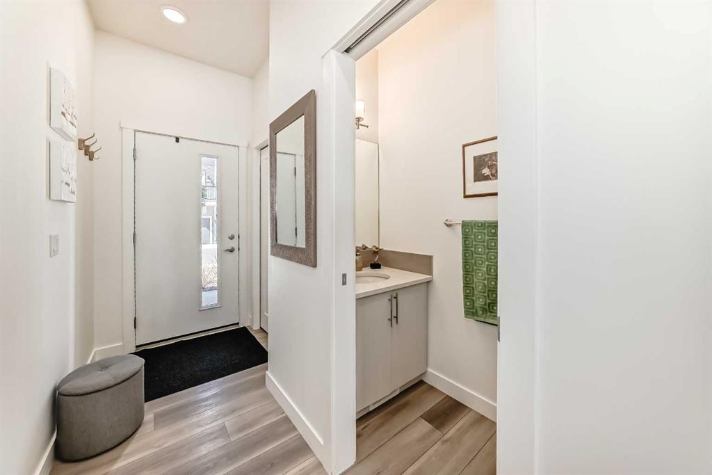 Picture for 52 Walden Lane SE