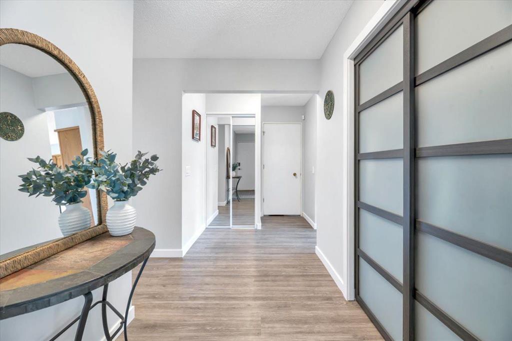 Picture for 12336 Woodview Road SW