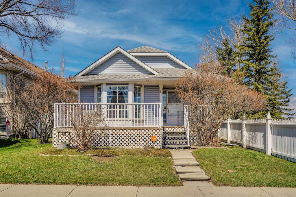 Picture for 90 Martinridge Crescent NE